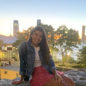 Meet your Posher, Amanda